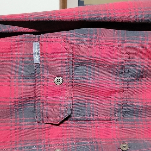 Eddie Bauer Performance Expedition Long Sleeve Plaid Flannel Shirt - Picture 2 of 8